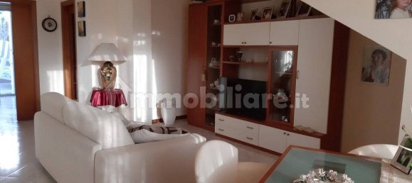 3 bedrooms Villa in Messina, Italy No. 147056 8