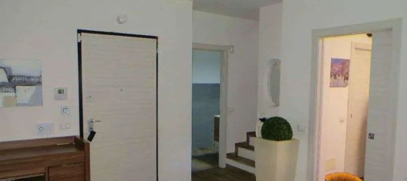 4 rooms Villa in Cogliate, Italy No. 4138 8