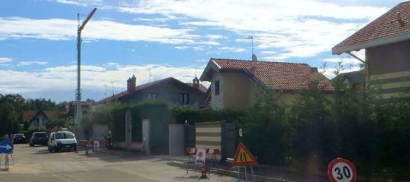 4 rooms Villa in Cogliate, Italy No. 4138 2