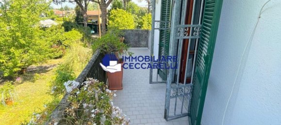 8-salle Villa à Massa, Italy No. 49407 17