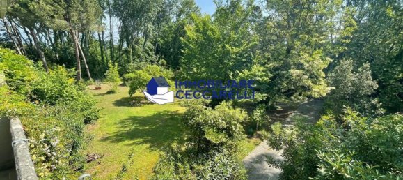 8-salle Villa à Massa, Italy No. 49407 19