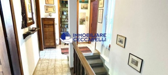 8-salle Villa à Massa, Italy No. 49407 10