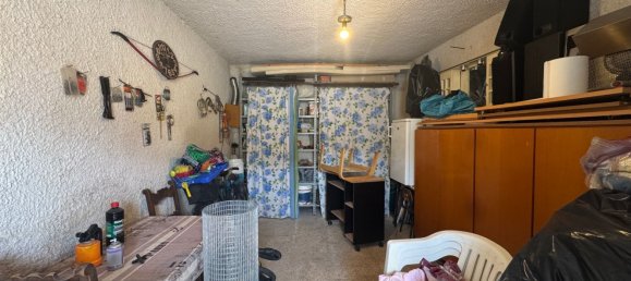  Garage in Carsoli, Italy No. 375099 7