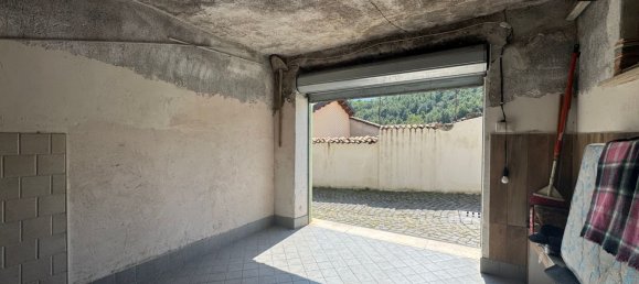  Garage in Carsoli, Italy No. 375099 5