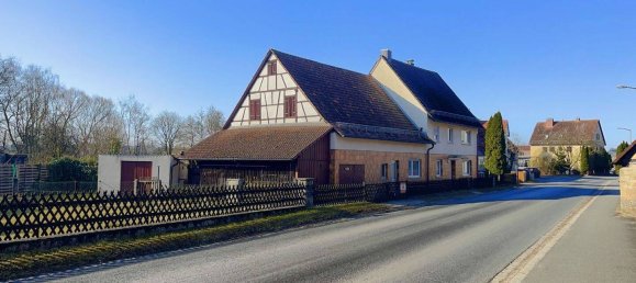 6 rooms House in Erlangen-Hochstadt, Germany No. 209549 2