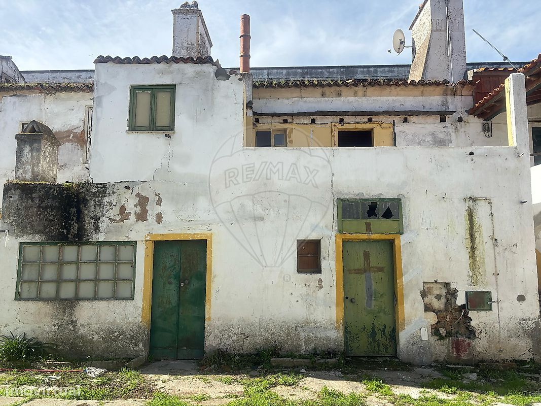 8 غرف نوم منزل في Abrantes, Portugal رقم 187159