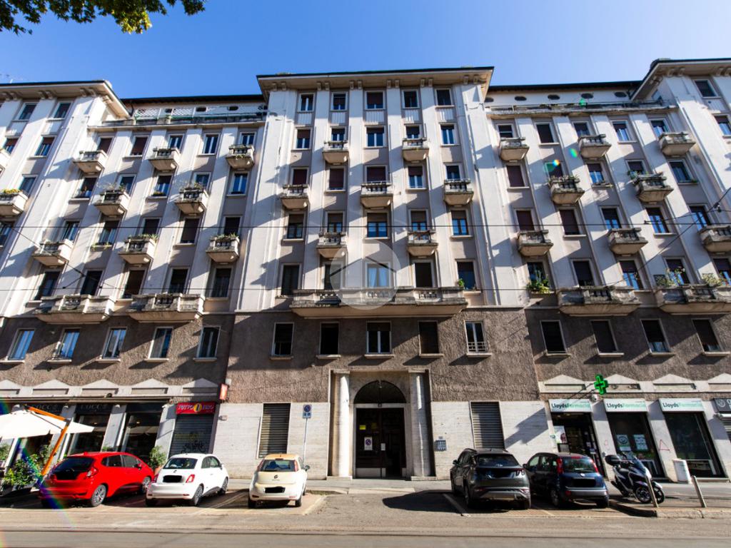 2 Schlafzimmer Wohnung in Milan, Italy, Nr. 329596