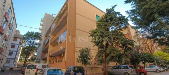 Apartamento de 5 divisões em Bari, Italy N.º 287782 18