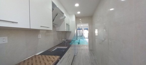 3 Schlafzimmer Doppelhaus in Costa da Caparica, Portugal, Nr. 29548 8