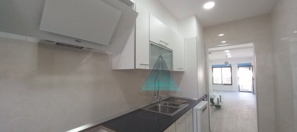 3 Schlafzimmer Doppelhaus in Costa da Caparica, Portugal, Nr. 29548 9