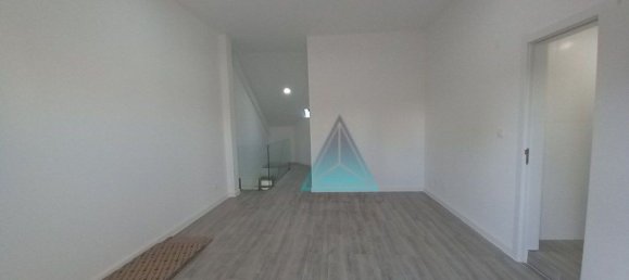 3 Schlafzimmer Doppelhaus in Costa da Caparica, Portugal, Nr. 29548 36