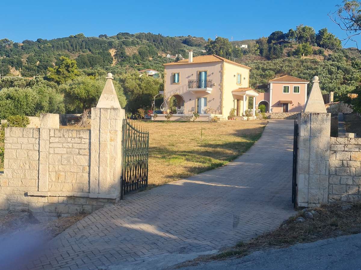 3 bedrooms Maisonette in Zakynthos, Greece No. 8559