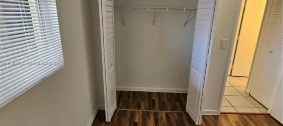 2 Schlafzimmer Gewerbliche Immobilien in Miami, USA, Nr. 614278 14