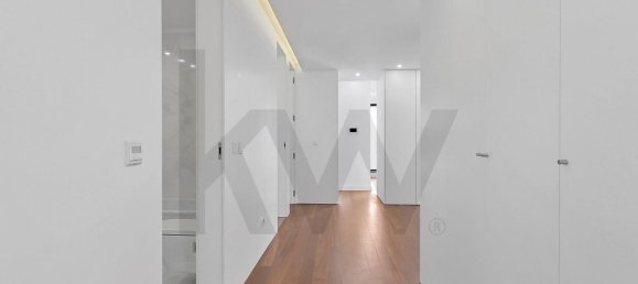 4 bedrooms Apartment in Porto, Portugal No. 78645 9