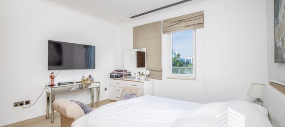 3 chambres Villa à Jumeirah Park, UAE No. 18924 14