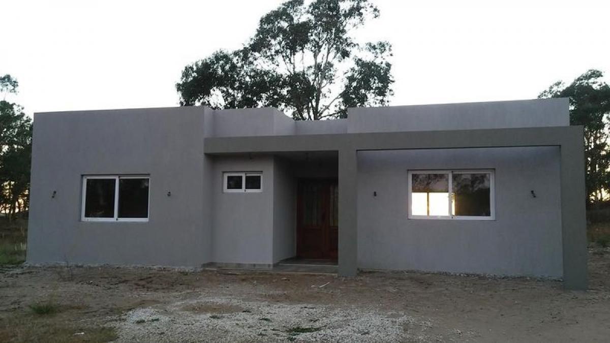 3 bedrooms House in Mar del Plata, Argentina No. 71933