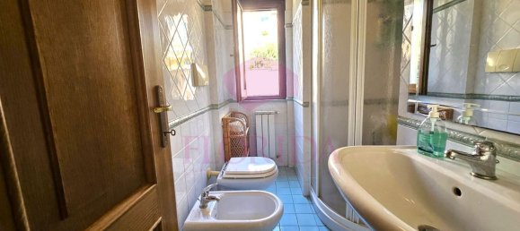 Casa de 4 habitaciónes en Ardea, Italy No. 307873 11