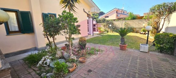 Casa de 4 habitaciónes en Ardea, Italy No. 307873 22