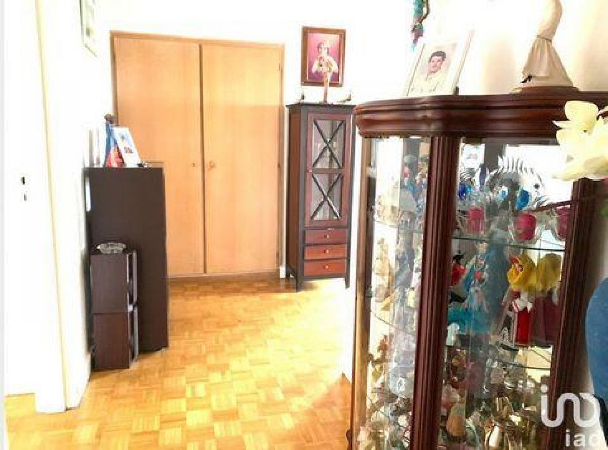 3 chambres Condo à Le Bourget, France No. 30695