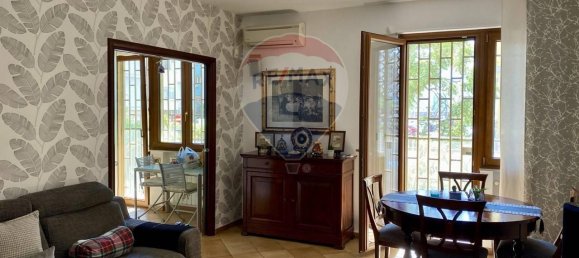 4 rooms Apartment in Palermo, Italy No. 232714 12