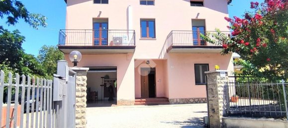 3-Zimmer Wohnung in Perugia, Italy, Nr. 294515 3