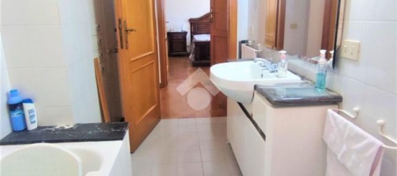 3-Zimmer Wohnung in Perugia, Italy, Nr. 294515 16