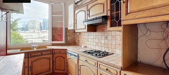 2 bedrooms Apartment in Courbevoie, France No. 176597 10