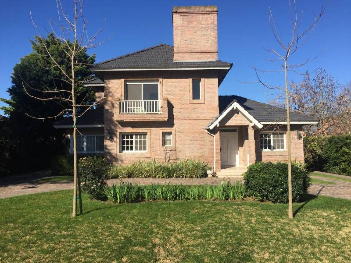 2 bedrooms House in Pilar, Argentina No. 6842