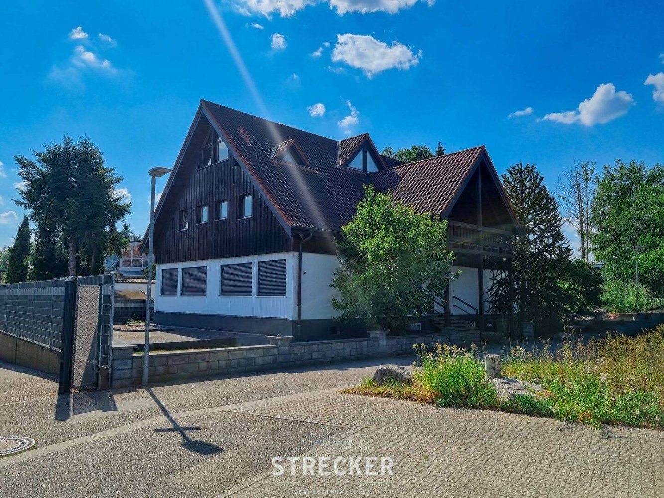 Edificio en Karlsruhe, Germany 350 m² No. 227255