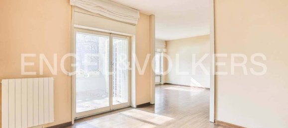 3 Schlafzimmer Wohnung in Segrate, Italy, Nr. 12330 3