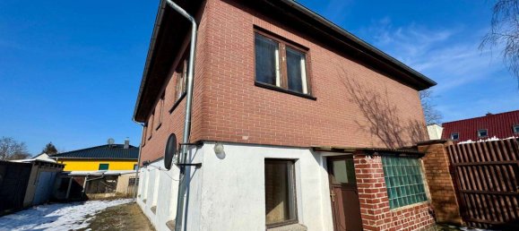7 rooms Townhouse in Teltow-Flaming, Germany No. 25543 3