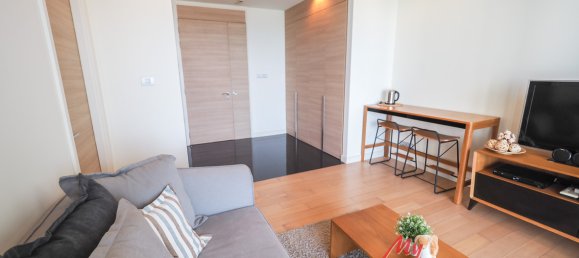 Кондоминиум  с 1 спальней в Паттайя, Таиланд № 3018 19