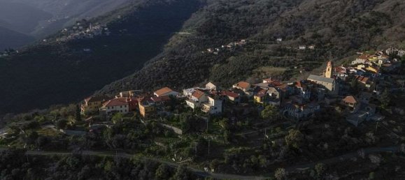 11 rooms House in Villa Faraldi, Italy No. 163494 2