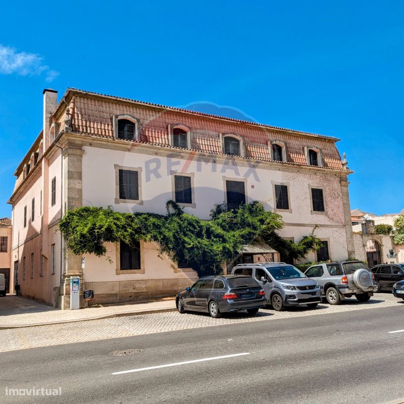 9 bedrooms Building in Macedo de Cavaleiros, Portugal No. 54362