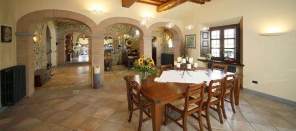 4 bedrooms Villa in Monsummano Terme, Italy No. 47001 18