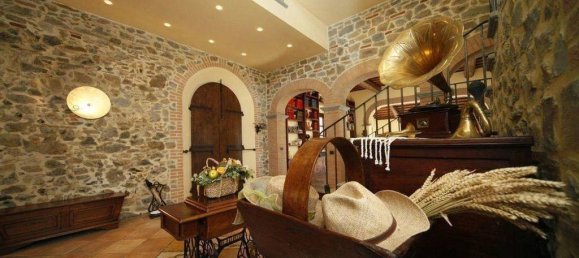 4 bedrooms Villa in Monsummano Terme, Italy No. 47001 11