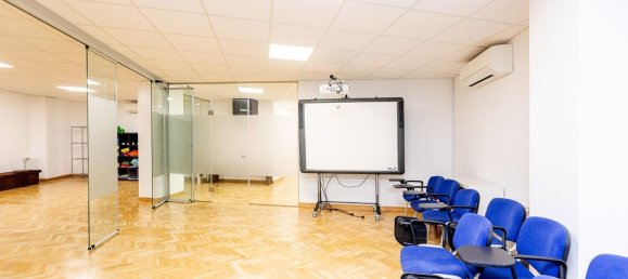 209m² Office in Madrid, Spain No. 112194 6