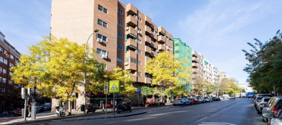 209m² Office in Madrid, Spain No. 112194 2