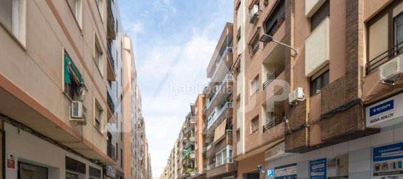 4 bedrooms Apartment in Granada, Spain No. 108816 24