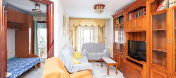 4 bedrooms Apartment in Granada, Spain No. 108816 7