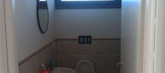 Apartamento de 4 dormitorios en Campi Bisenzio, Italy No. 335750 8