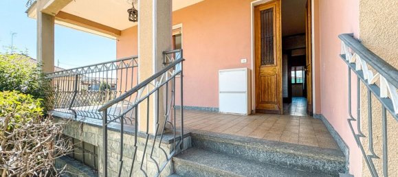 4 rooms Apartment in Gozzano, Italy No. 292321 19