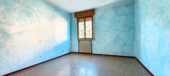 4 rooms Apartment in Gozzano, Italy No. 292321 11