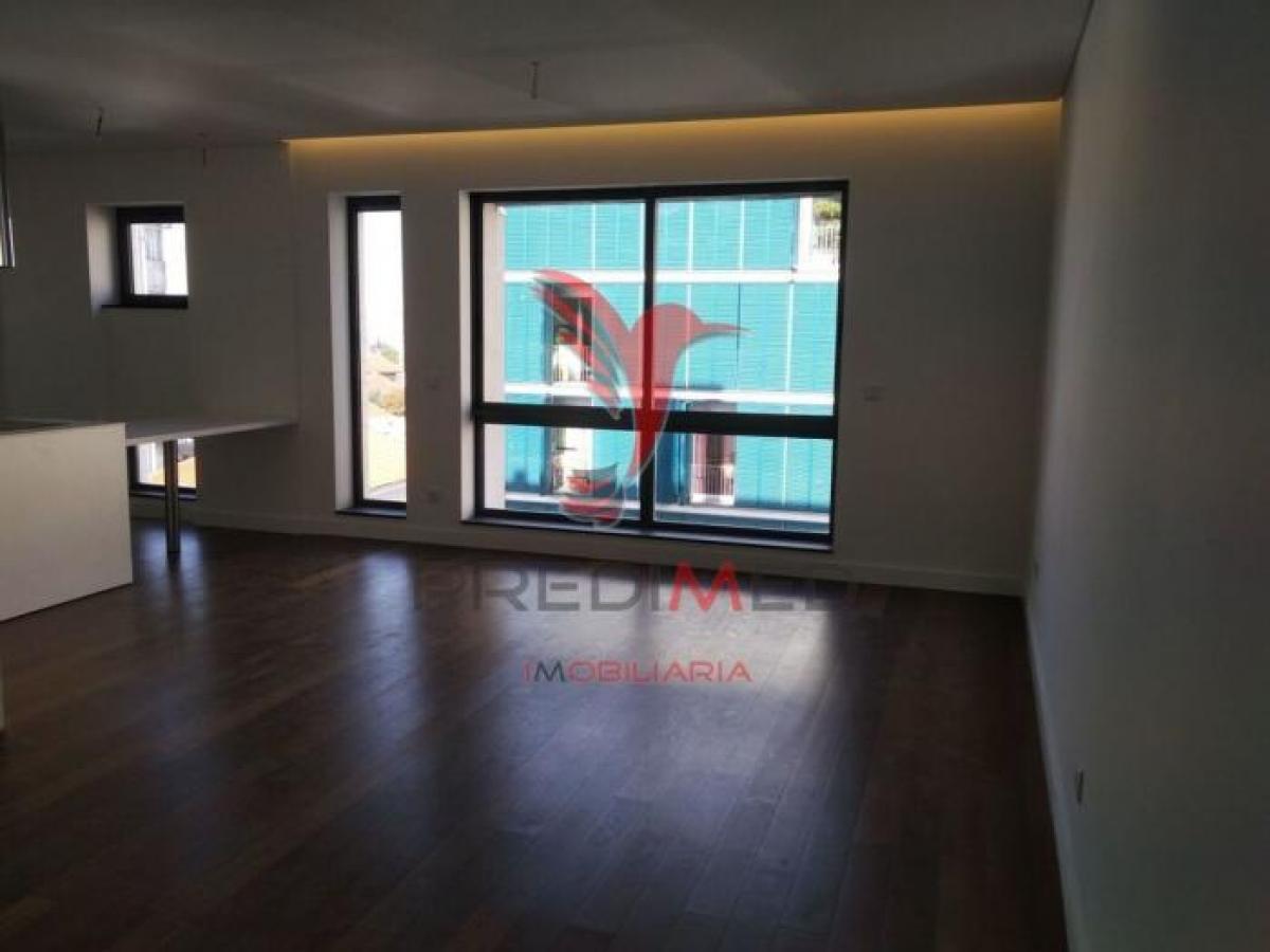 4 bedrooms Apartment in Porto, Portugal No. 6125