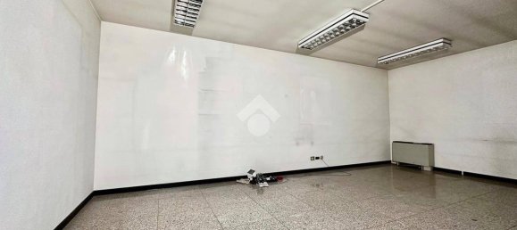 475m² Office in Udine, Italy No. 337799 18