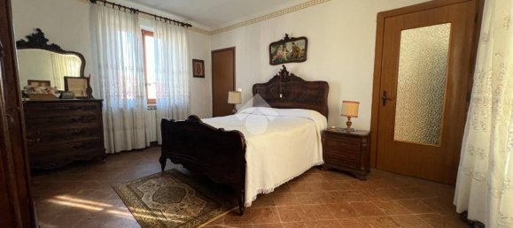 2 غرف نوم منزل في Vercelli, Italy رقم 128795 11