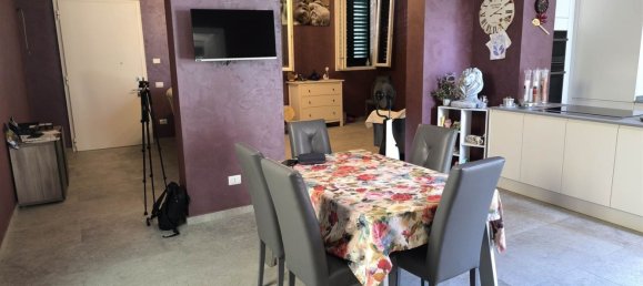 6 bedrooms Villa in Florence, Italy No. 318783 12