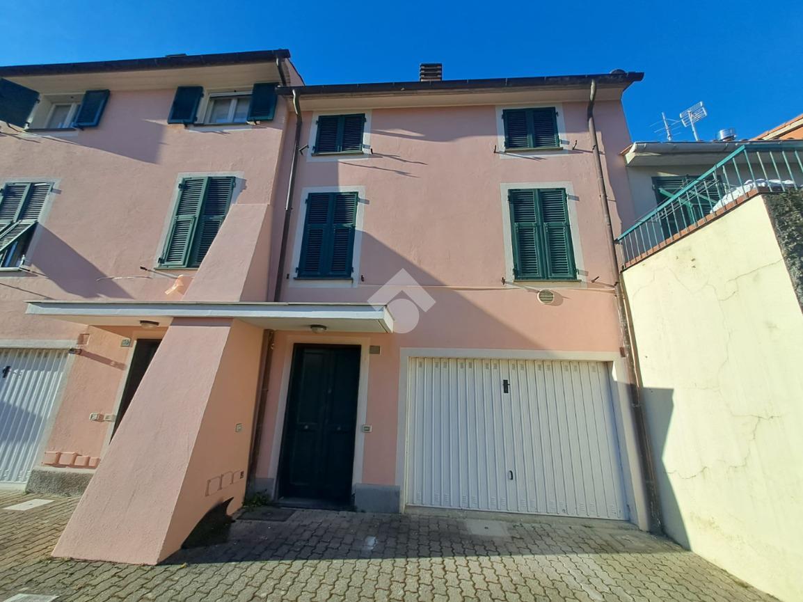 5 rooms House in Sestri Levante, Italy No. 151677