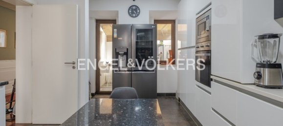 4 bedrooms Apartment in Lisbon, Portugal No. 94033 13