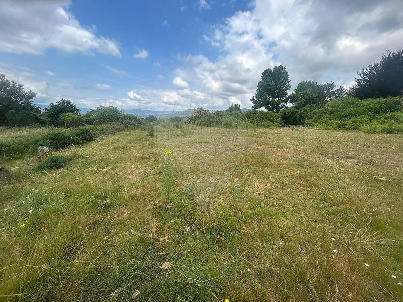  Land in Arcos de Valdevez, Portugal No. 280974